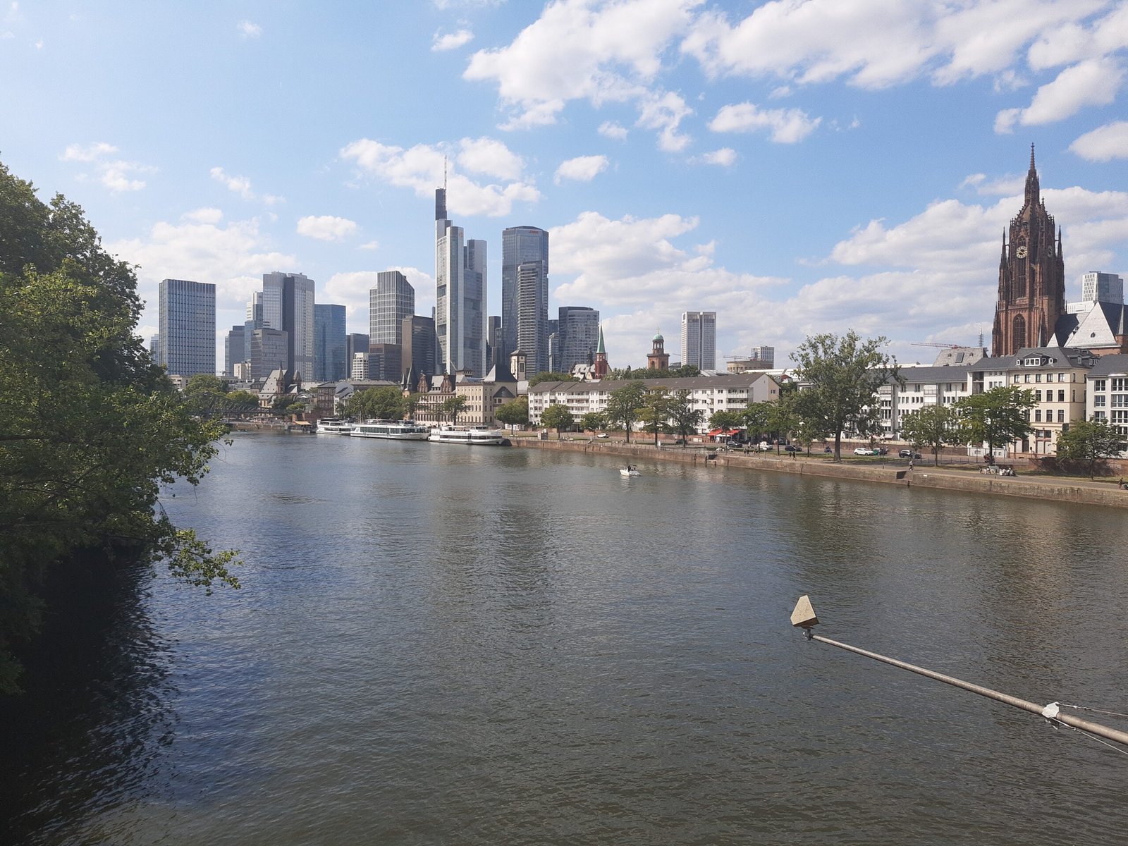 Frankfurt skyline